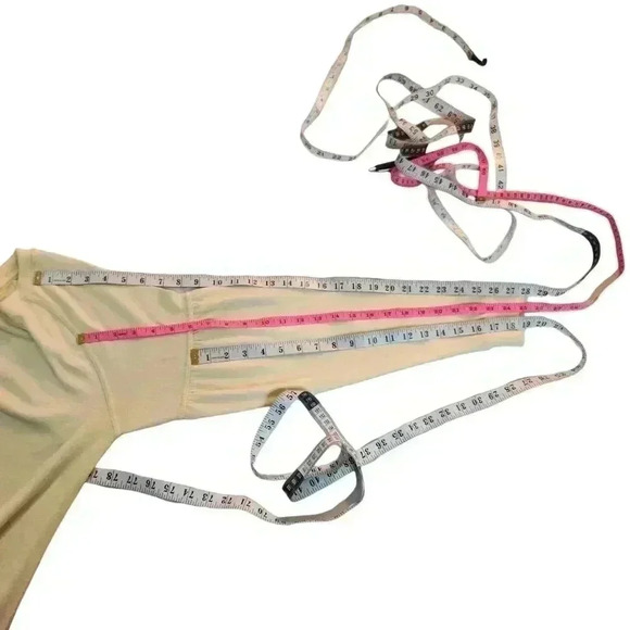 Elliott & Vine Sweater Size XL Soft Yellow Cream Puff Top Longsleeve *See Descri - Picture 7 of 14